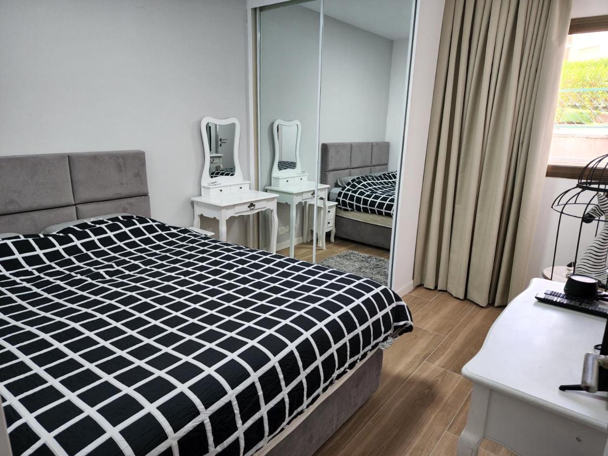 Liz'S Place Eilat Ngoại thất bức ảnh